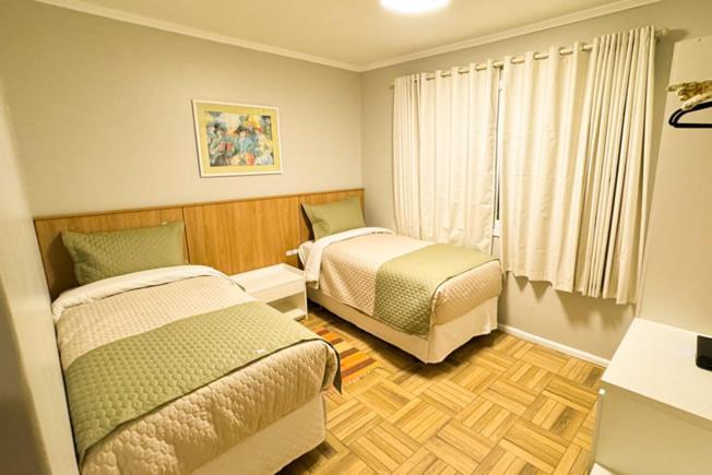 Fares Turis Hotel อุรุกวัยยานา ภายนอก รูปภาพ